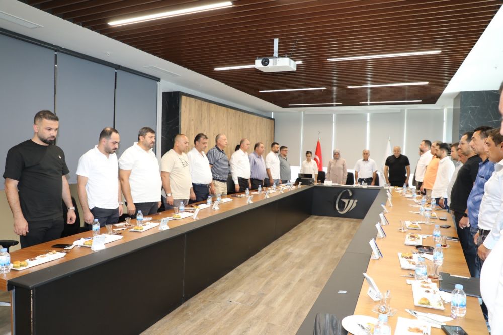 f348e542-8de0-4094-afbb-e2fe5cb3ec1b-i688a1a5e87ed5.jpg
