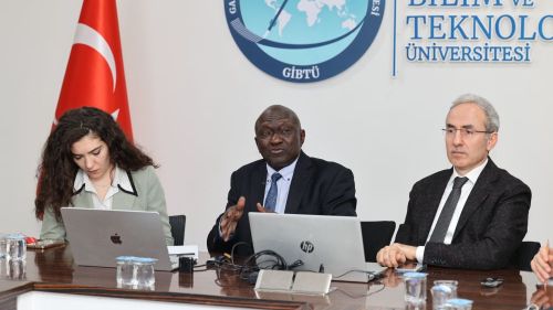 GİBTÜ'de uluslararası çalıştay