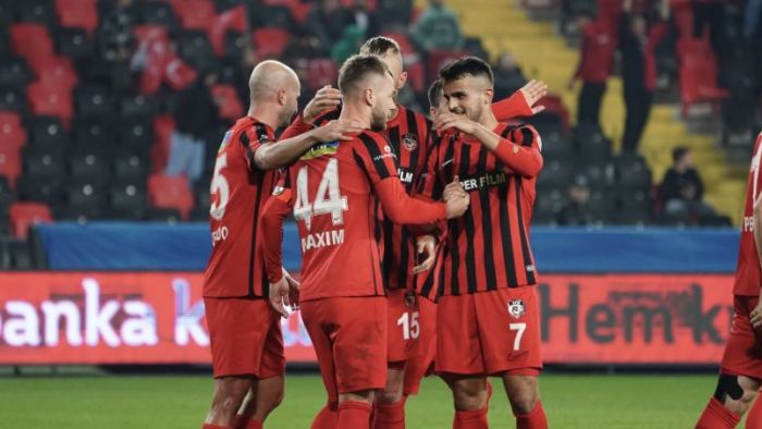 Gaziantep FK kupada tur atladı! 3-1 yendiler