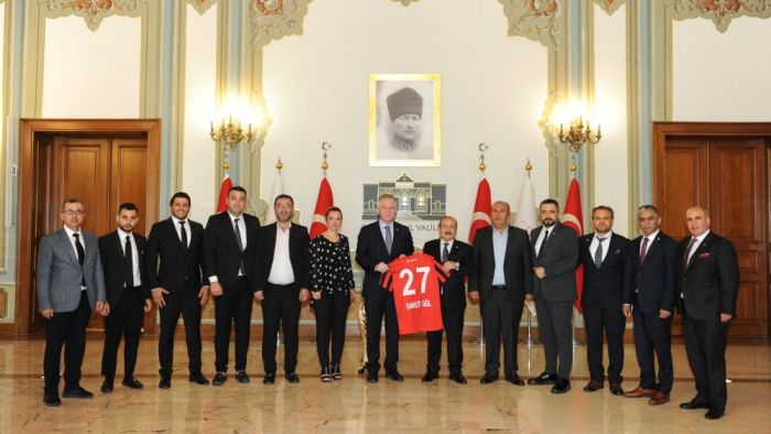 Gaziantep FK yönetiminden Vali Gül’e ziyaret