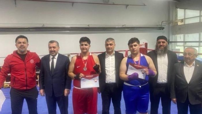 Gençler A-B İl Birinciliği Boks Turnuvasında madalya heyecanı