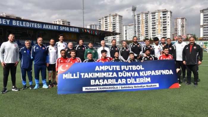 Ampute Futbol Milli Takımı'na Tahmazoğlu morali