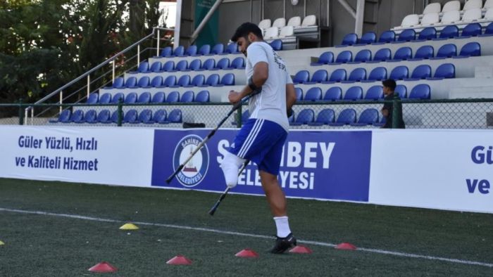 Akıma kapılıp bacağını kaybetti, futbolla hayata tutundu