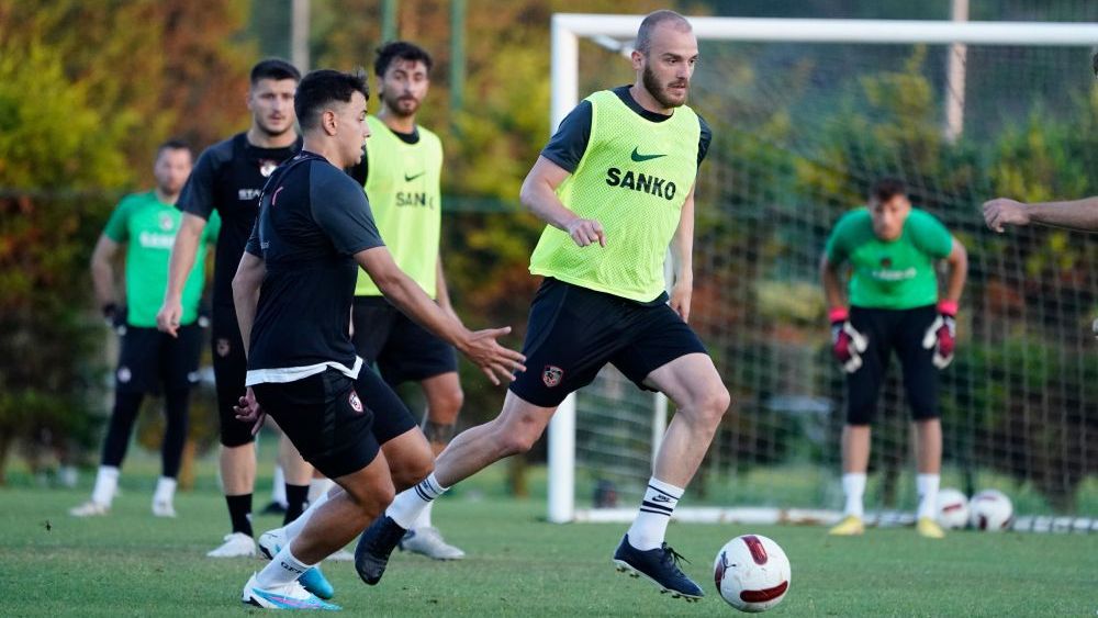 Gaziantep FK sıkı çalışıyor