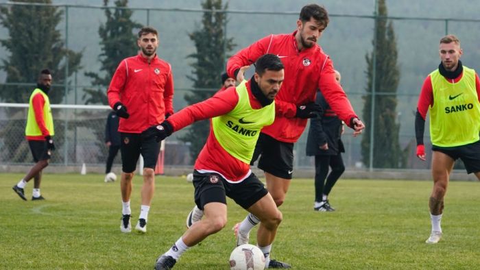 Gaziantep FK'da Pendik mesaisi sürüyor