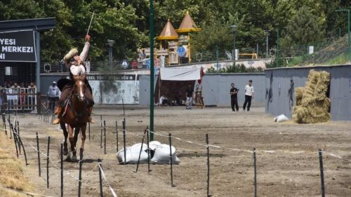Atlı Okçuluk Türkiye Şampiyonası Yarı Finali Gaziantep'te yapıldı