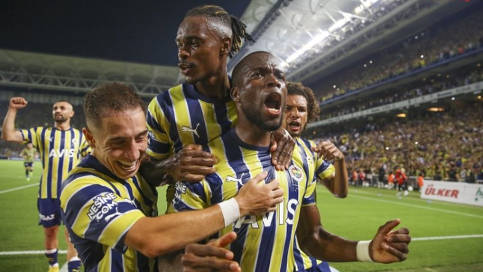 Fenerbahçe’li Valencia takımının hedeflerini açıkladı