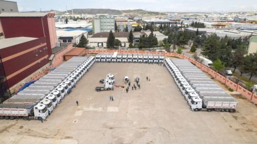 Beşler Group araç filosunu 50 yeni Mercedes-Benz ile güçlendirdi