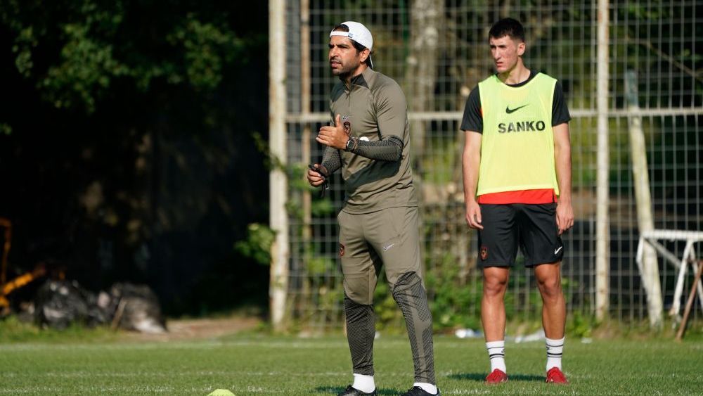 Bolu'da Erdal Güneş fırtınası! Gaziantep FK sıkı çalışıyor