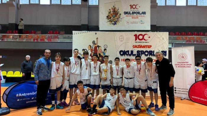 GKV  Basketbolda namağlup unvanla şampiyon