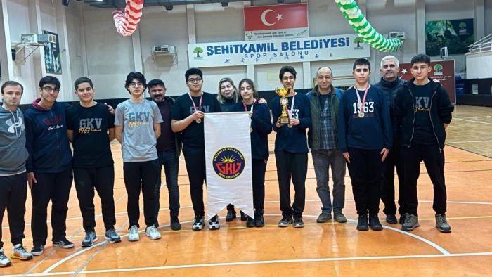 Satrançta Gaziantep’in hamle Şampiyonu GKV Özel Liseleri