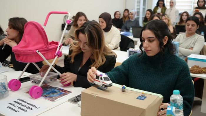 GİBTÜ öğrencilerinden görme engelli annelere özel proje