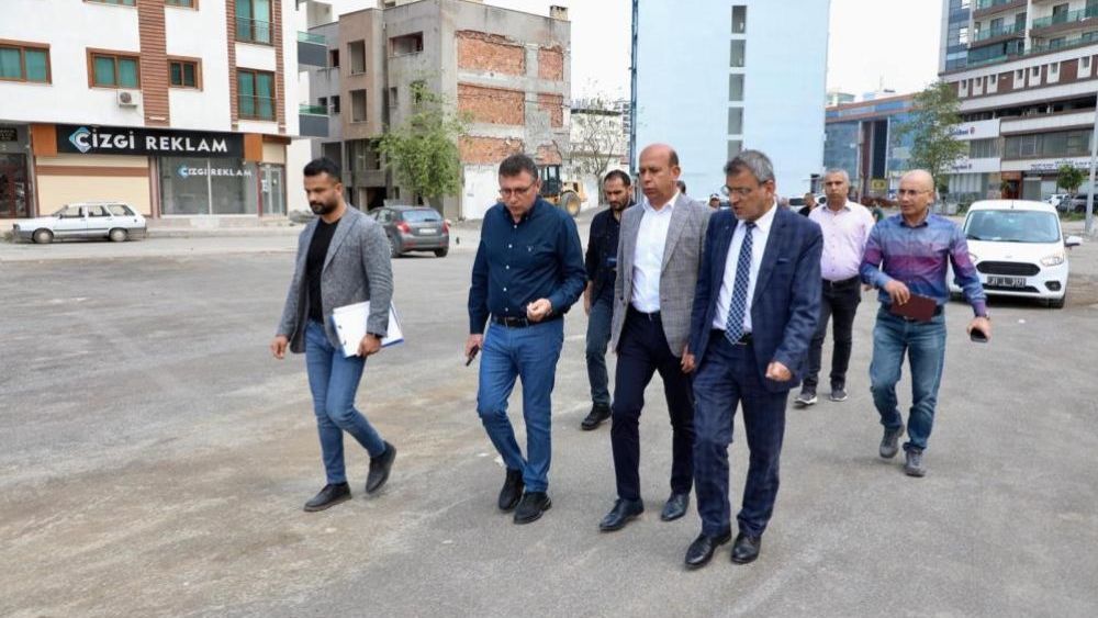 Gaziantep Büyükşehir Belediyesi İskenderun’a destek için sahada