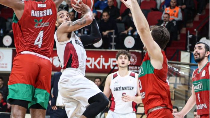 Gaziantep Basketbol evinde kaybetti