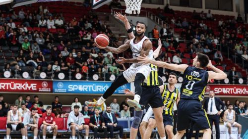 Gaziantep Basketbol, Fenerbahçe’ye kaybetti