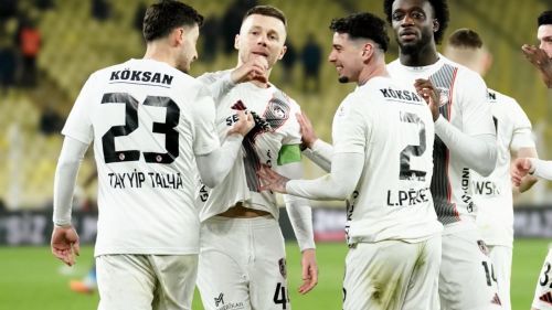 Gaziantep FK, Fenerbahçe’ye direnemedi.. 4-1 mağlup olduk