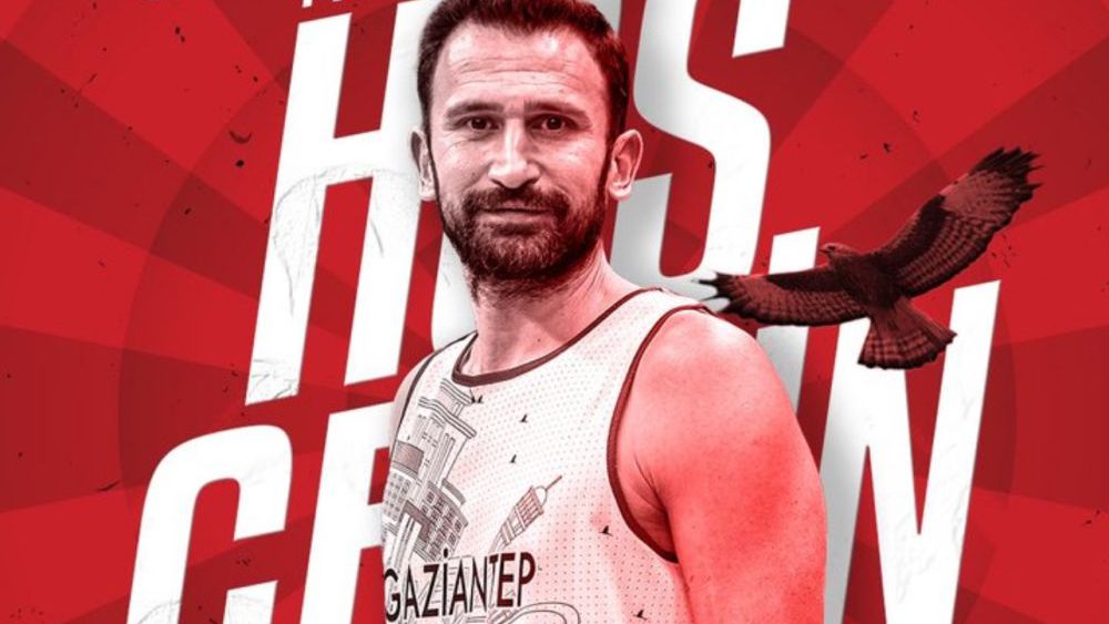 Yiğitcan Turna Gaziantep Basketbol’da!