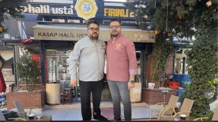 Gaziantepli Kasap Halil Usta'nın sahipleri Bakışgan kardeşlere dünya ahilik ödülü