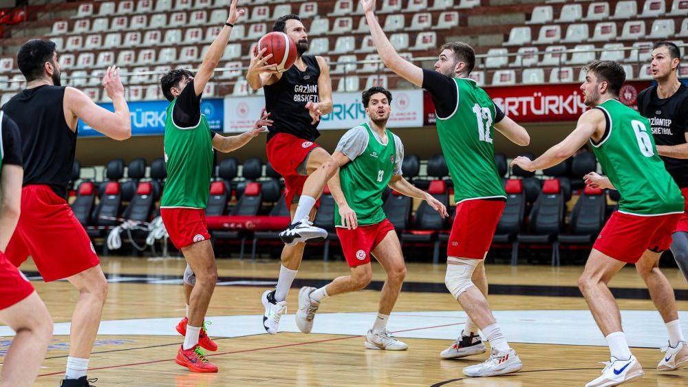 Gaziantep Basketbol Bordo sınavında