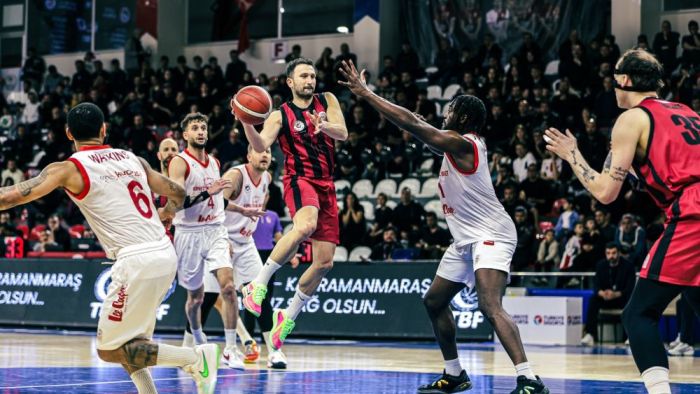 Gaziantep Basketbol, İstiklal’a takıldı