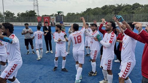 Hokeyin Şampiyonu Gaziantep Volkan Group 