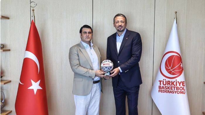 Şehitkamil Belediye Başkanı Umut Yılmaz, TBF Başkanı Türkoğlu’nu Ziyaret Etti