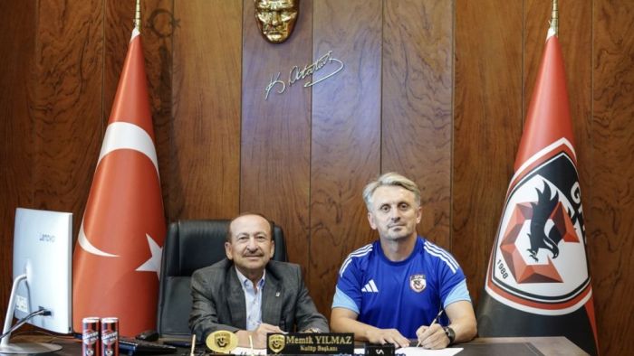 Orhan Ak, Gaziantep FK ile sözleşme imzaladı