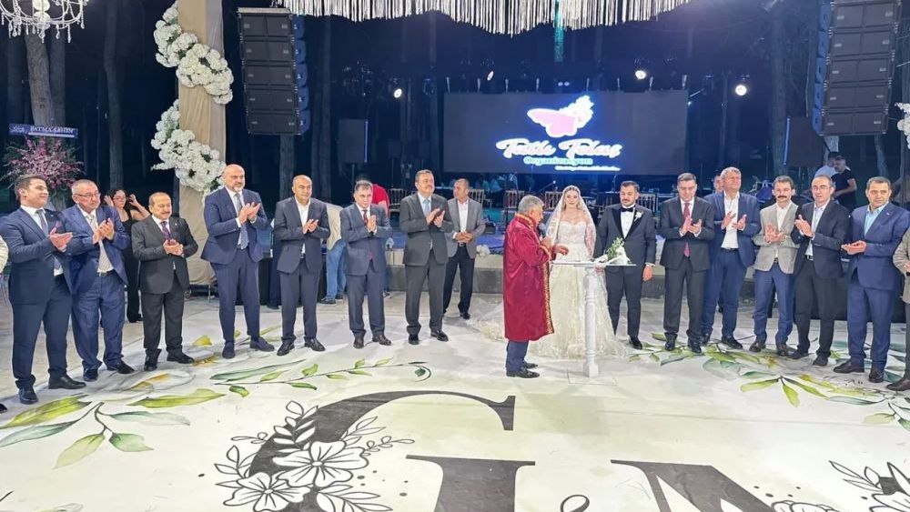 Gaziantep FK Başkanı Memik Yılmaz’ın Yeğeni Gamze Yılmaz dünyaevine girdi