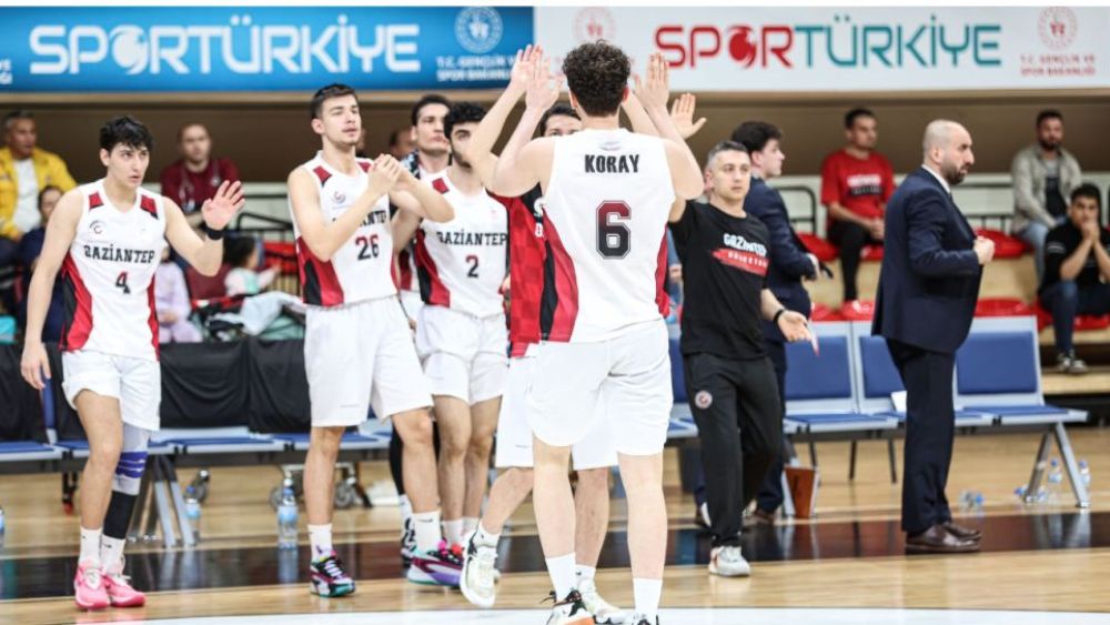 Gaziantep Basketbol son çeyrekte açıldı