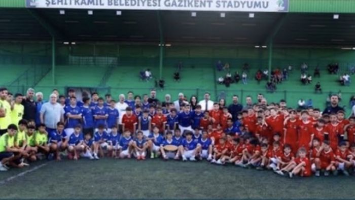 Gaziantep’in yıldız futbolcuları Şehitkâmil’de yetişecek