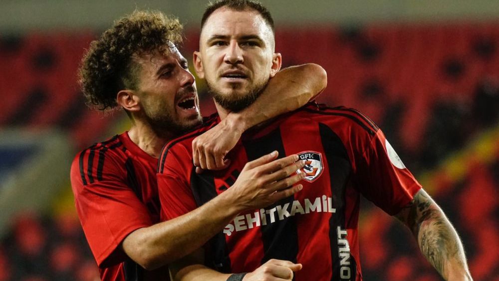 Gaziantep FK kendine geldi 2-1