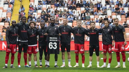 Maçtan önce N’Kouluo unutulmadı