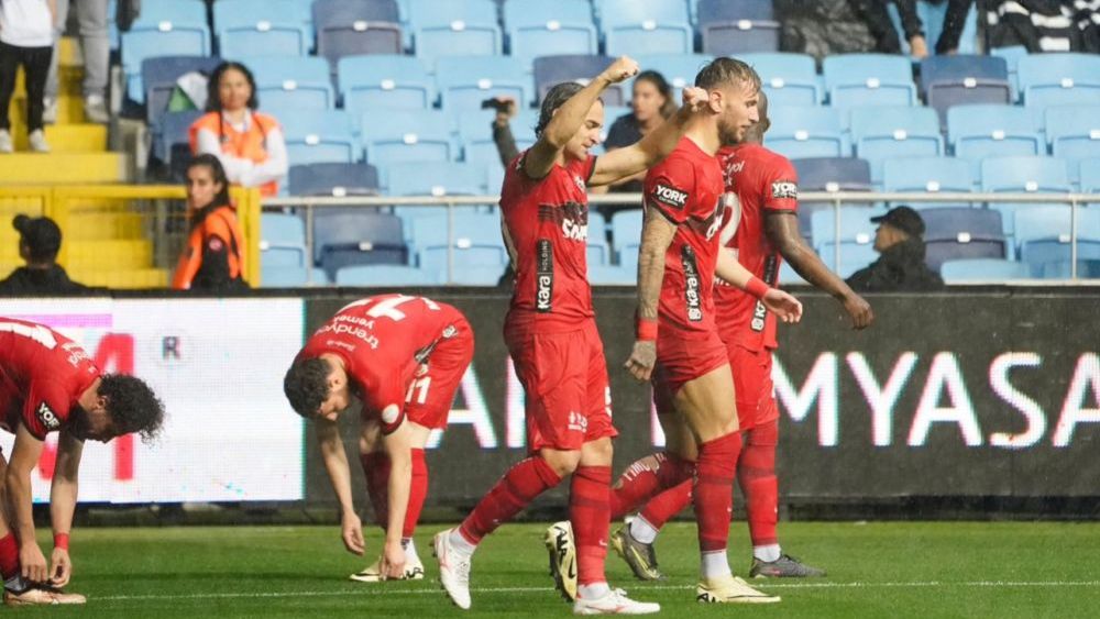 Gaziantep FK, Adana’da yağmur gibi yağdı 1-6