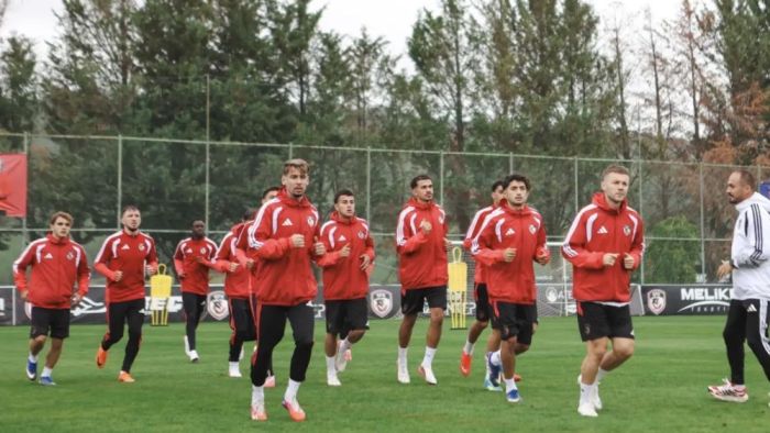 Gaziantep FK’da eksikler cam sıkıyor
