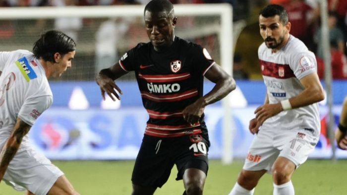 Max Gradel eski takımına karşı oynadı