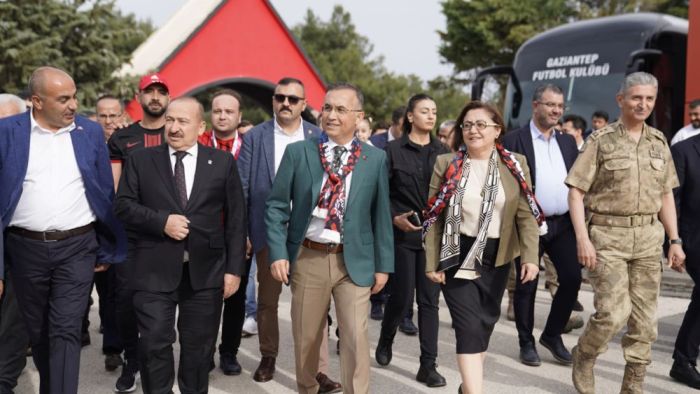 Gaziantep FK’da karar zamanı