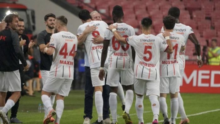 Gaziantep FK'da şablon oluştu! Sumudica ile değişim başladı