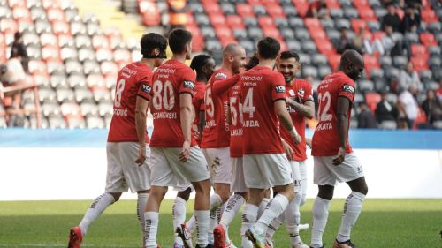 Gaziantep FK kupada rahat turladı