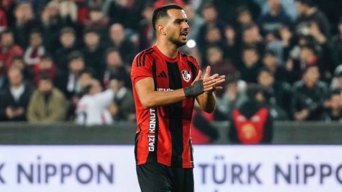 Melih Kabasakal yine yalnız bıraktı