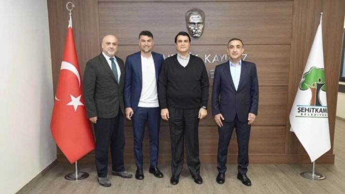 Gaziantep FK’da Burak Yılmaz’dan anlamlı ziyaret