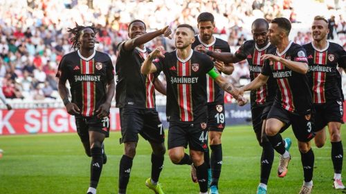 Gaziantep FK, İstanbul’da çıkış arıyor