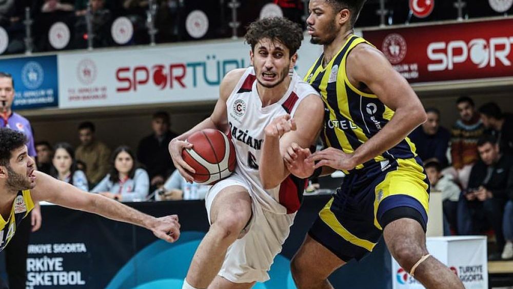 Gaziantep Basketbol, Fenerbahçe’ye acımadı