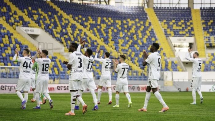 Ligde kötü giden Gaziantep FK, kupadan çıkış arıyor