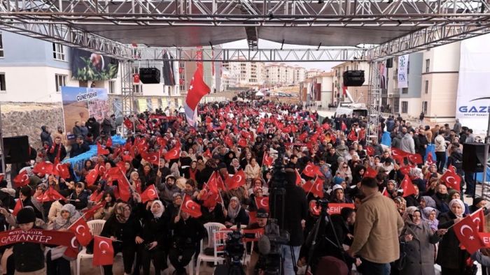 Gaziantep Büyükşehir’den miting havasında kura çekimi