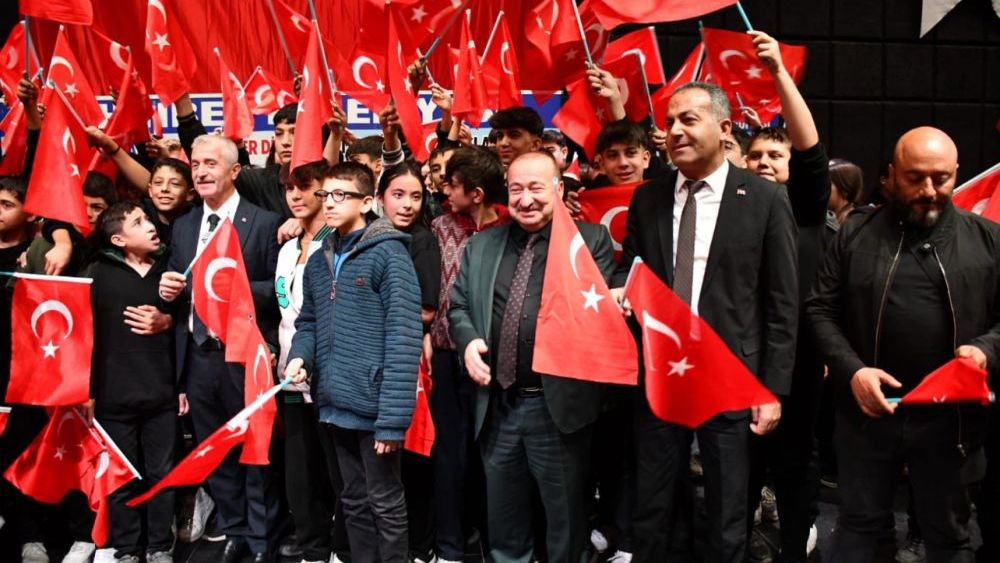 Gaziantep FK Başkanı Memik Yılmaz’ı coşturan tören