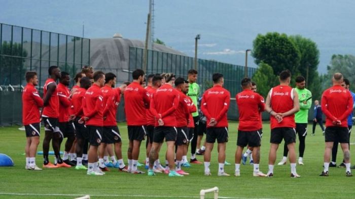 Gaziantep FK’nın kampına hangi futbolcular katılacak?