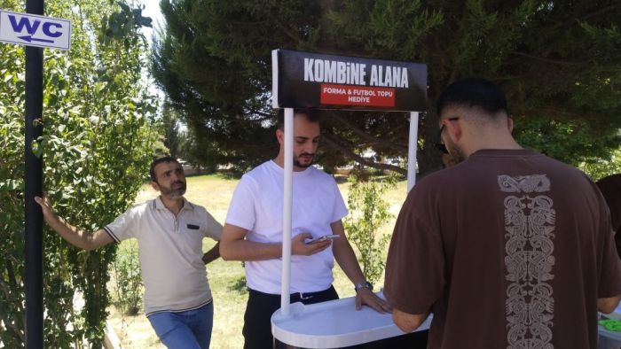 Gaziantep FK'ya önce dua ettiler, sonra kombine aldılar
