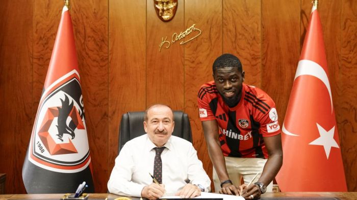 Badou Ndiaye ve  Christopher Lungoyi heyecanı