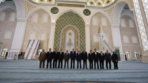 TBMM Başkanı Numan Kurtulmuş Şahinbey Millet Camii’ni ziyaret etti