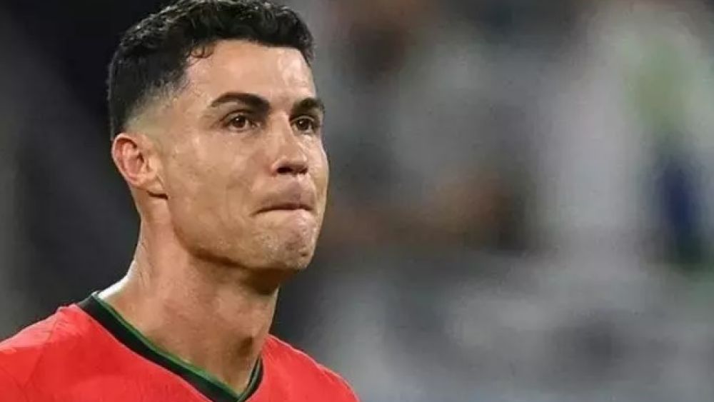 Cristiano Ronaldo'nun neden bırakmadığı ortaya çıktı! İnanılmaz ama gerçek...